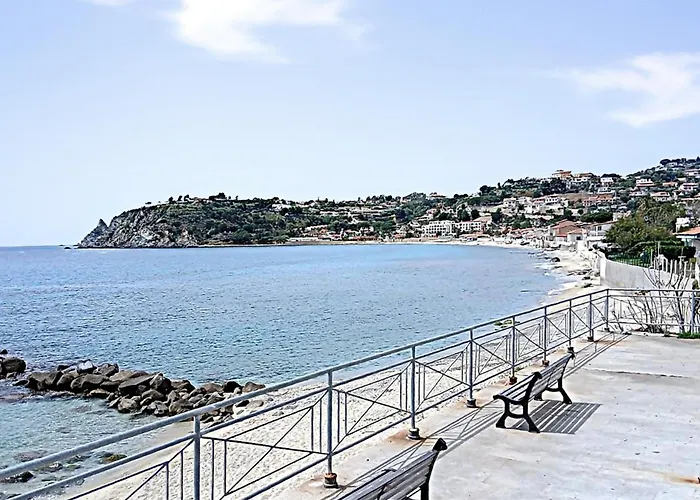 1 Bedroom Beautiful In Lejlighed