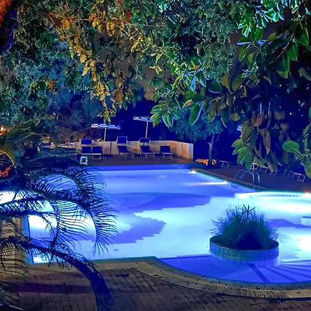 1 Bedroom Beautiful In * Ricadi