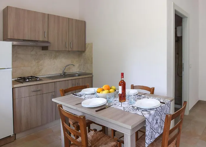 1 Bedroom Beautiful In Lägenhet *